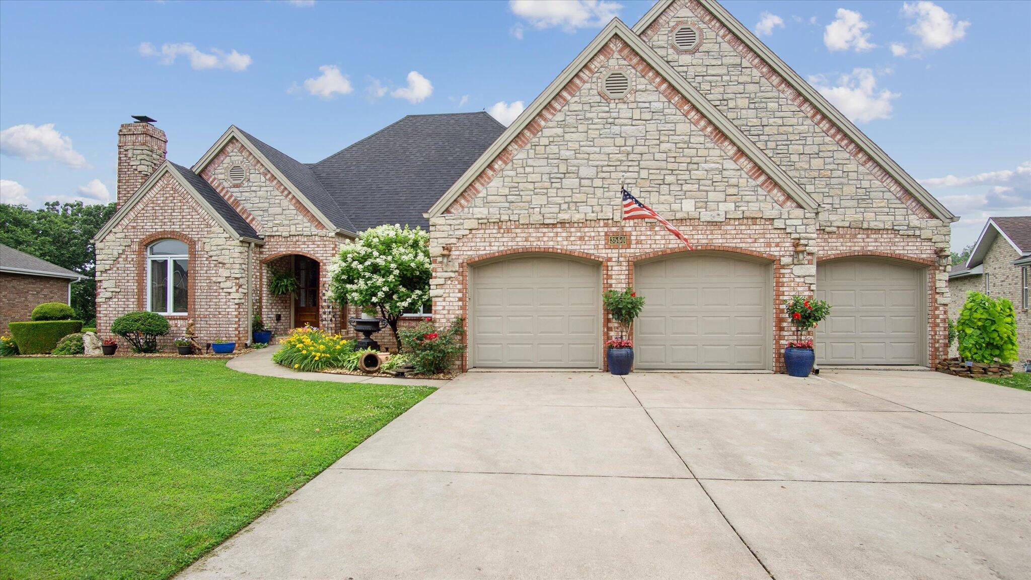 Morningside Pl, Springfield, MO 65807