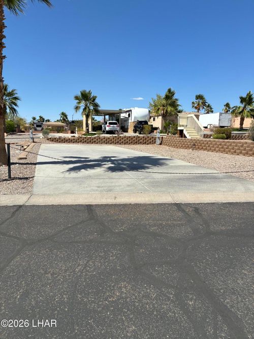 141-1905 Victoria Farms Rd, Lake Havasu City, AZ, 86404-8535 | Card Image