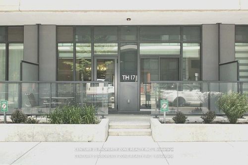 th-17-4055 Parkside Village Dr, Mississauga, ON, L5B0K8 | Card Image