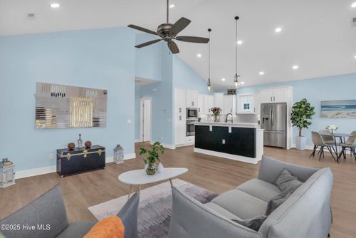 405 Ivy Ln, Carolina Beach, NC, 28428-4534 | Card Image