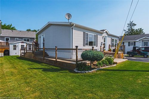 21 Elm St, Puslinch, ON, N0B2J0 | Card Image