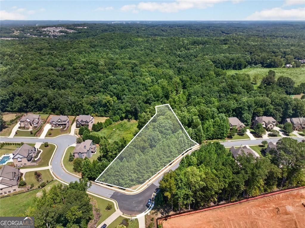 Land in Auburn