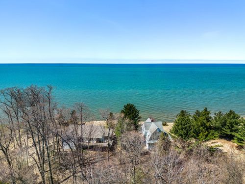5393 Scenic Dr, Whitehall, MI, 49461-9620 | Card Image