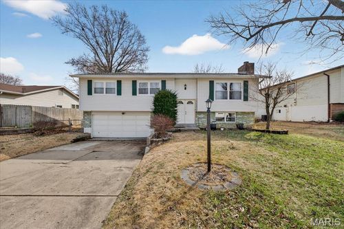 35 Deborah Dr, Saint Peters, MO, 63376-1825 | Card Image