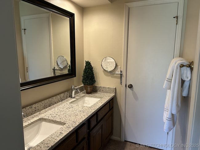 3 - 2806 E 84 Th St, Condo with 3 bedrooms, 3 bathrooms and null parking in Tulsa OK | Image 33