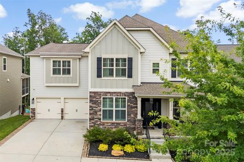 17514 Julees Walk Ln, Davidson, NC, 28036-8988 | Card Image