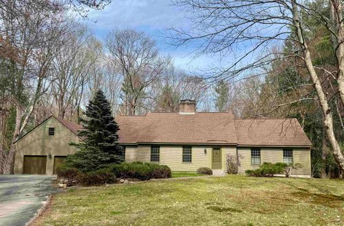 214 Hopkins Green Rd, Hopkinton, NH, 03229-2611 | Card Image