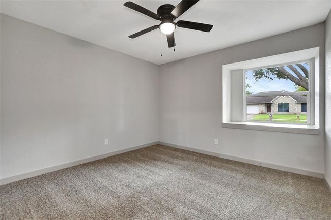 secondary bedroom 1 | Image 30