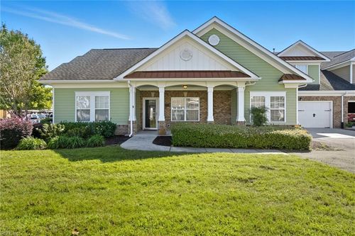 1439 Thistlewood Ln, Chesapeake, VA, 23320-3080 | Card Image