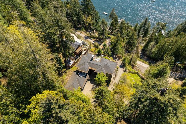 370 David Road, House other with 5 bedrooms, 5 bathrooms and 3 parking in Bowen Island BC | Image 39
