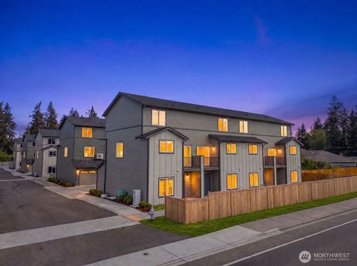 b-17521 13th Avenue Ct E, Spanaway, WA, 98387-7789 | Card Image