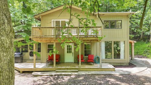 1765 Mohican Ct, Sugar Grove, OH, 43155 | Card Image