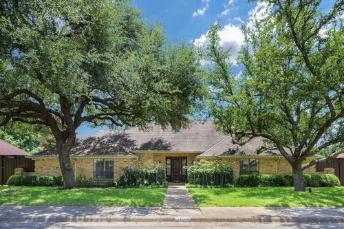 7028 Mumford St, Dallas, TX, 75252-6136 | Card Image