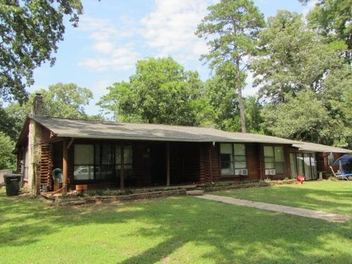 1368 Fish Hatchery Rd, Huntsville, TX, 77320-7004 | Card Image