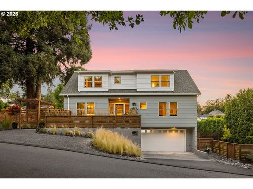 905 Laurel St, Lake Oswego, OR, 97034-4954 | Card Image