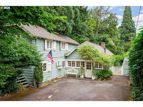 2805 Glenmorrie Dr, Lake Oswego, OR, 97034-5015 | Card Image