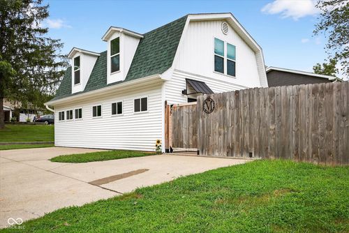 901 25th St, Bedford, IN, 47421-5137 | Card Image