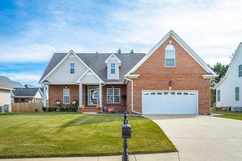 250 Rock Creek Trl, Ringgold, GA, 30736-8172 | Card Image