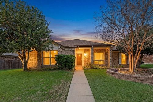 1635 Cemetery Hill Rd, Carrollton, TX, 75007-5089 | Card Image