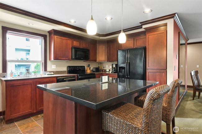 C102 - 259 W Bakerview Rd, Condo with 2 bedrooms, 2 bathrooms and 1 parking in Bellingham WA | Image 25