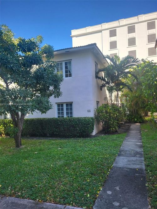 apt-4-215 Sidonia Ave, Coral Gables, FL, 33134-3254 | Card Image