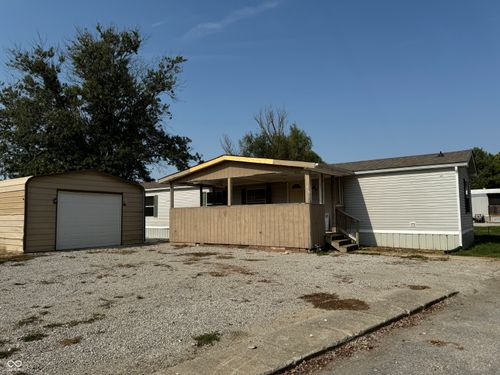 3027 Van Bibber Lake Est, Greencastle, IN, 46135-8905 | Card Image