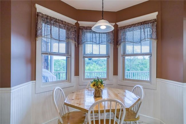 View of dining area | Image 10