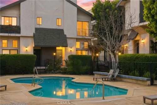 unit-39-9620 Sepulveda Blvd, North Hills, CA, 91343-3371 | Card Image