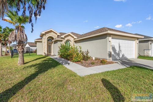 111 Bethpage Dr, Laguna Vista, TX, 78578-2923 | Card Image