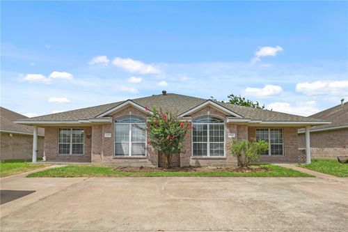 2327-2325 Axis Ct, College Station, TX, 77845-6595 | Card Image