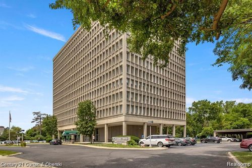 apt-1004-22700 Garrison St, Dearborn, MI, 48124-2137 | Card Image