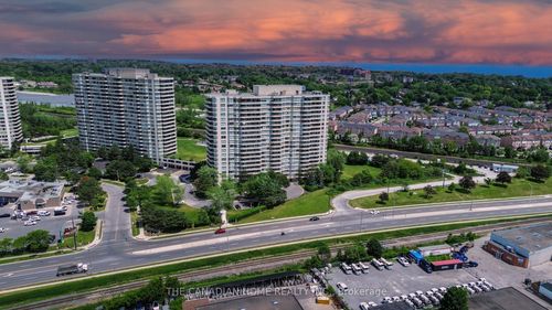 587-1 Greystone Walk Dr, Scarborough, ON, M1K5J3 | Card Image