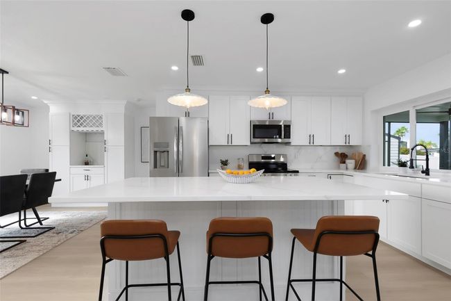 6508 Senegal Palm Way, House other with 3 bedrooms, 2 bathrooms and null parking in APOLLO BEACH FL | Image 21