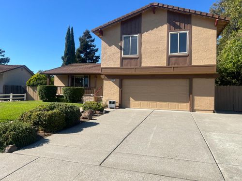 3274 Mustang Cir, Fairfield, CA, 94533-7722 | Card Image