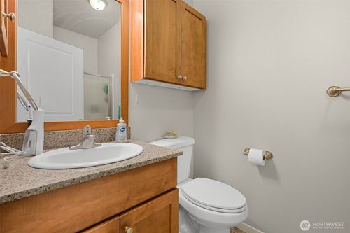 b101-8844 Depot Rd, Lynden, WA, 98264-8609 | Card Image