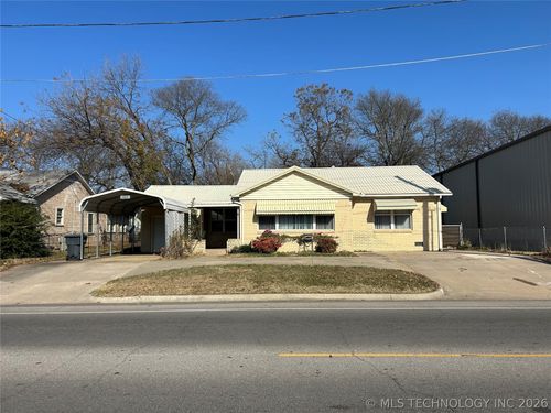 661 12th Ave Nw, Ardmore, OK, 73401-5703 | Card Image