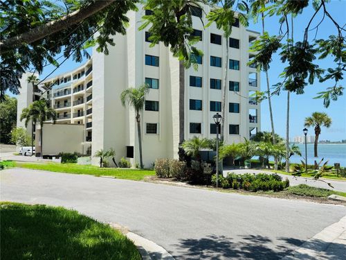 unit-402-55 Rogers St, Clearwater, FL, 33756-5285 | Card Image
