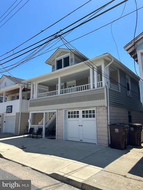 unit-b-202 N Sacramento Ave, VENTNOR CITY, NJ, 08406-2268 | Card Image