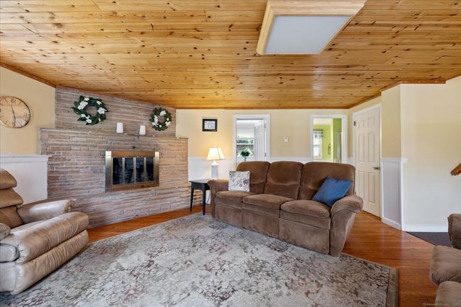 337 Wauregan Rd, House other with 3 bedrooms, 2 bathrooms and 8 parking in Killingly CT | Image 18