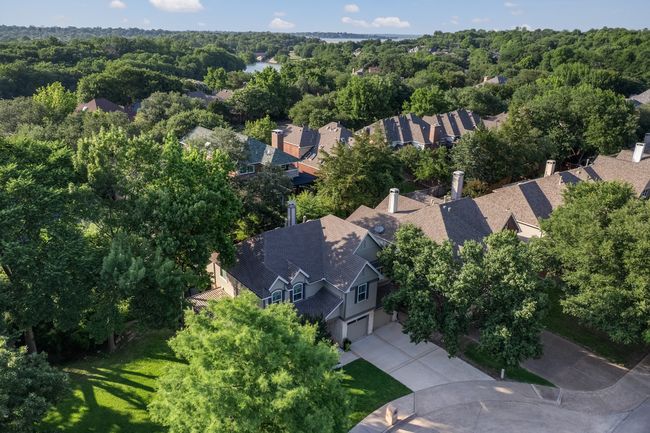 7955 Enclave Way, House other with 4 bedrooms, 3 bathrooms and null parking in Dallas TX | Image 9