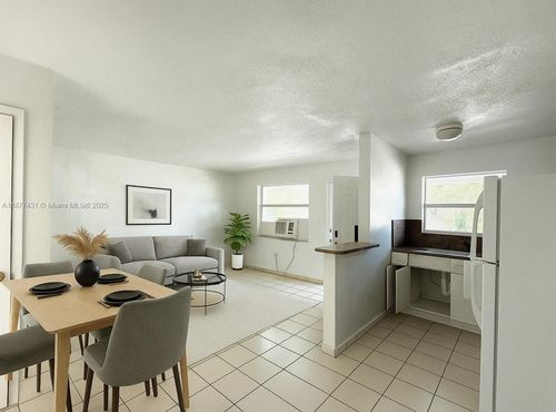 apt-19-855 W 29th St, Hialeah, FL, 33012-5647 | Card Image