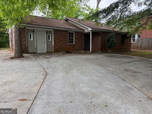 7055 Swift St, lithonia, GA, 30058-4377 | Card Image