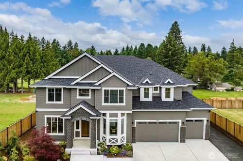 13233 158th Ave Se, Renton, WA, 98059-6805 | Card Image