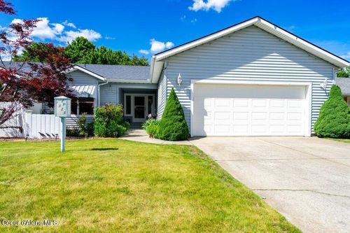 1385 Woodlawn, Hayden, ID, 83835 | Card Image