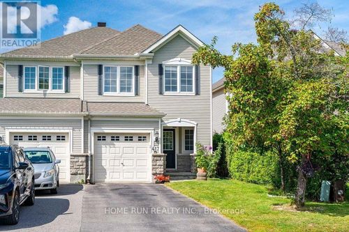 417 Wisteria Cres, Gloucester, ON, K1V0P1 | Card Image