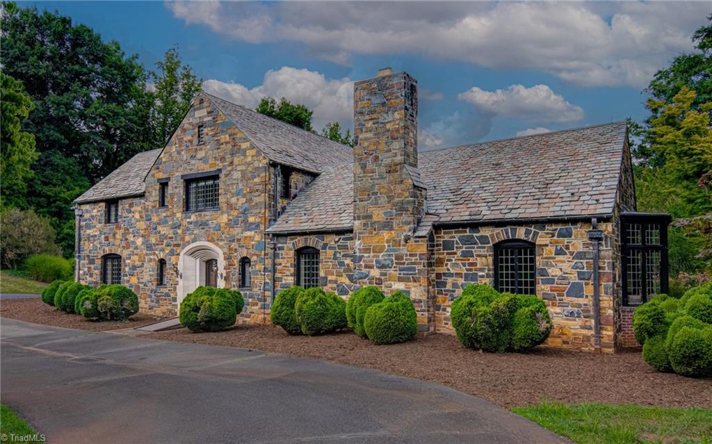Kent Rd, Winston Salem, NC 27104
