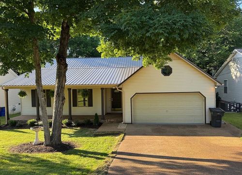208 Valley Dr, Columbia, TN, 38401-4960 | Card Image