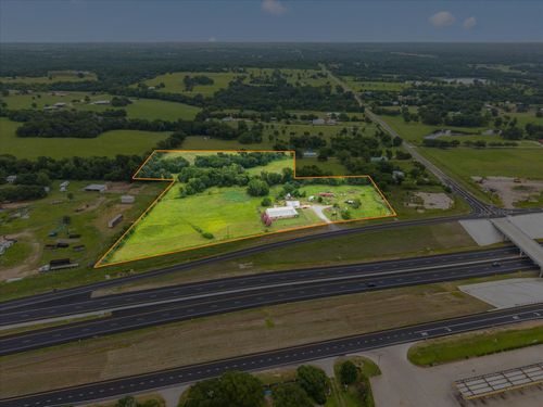 17645 Highway 6, Navasota, TX, 77868-8627 | Card Image