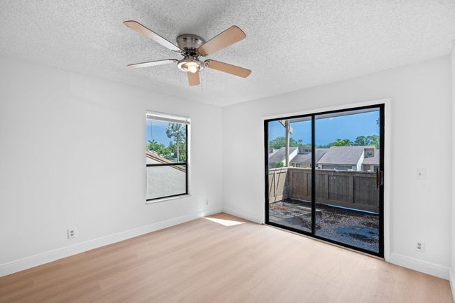 12627 Shady Pines Ct, Condo with 3 bedrooms, 3 bathrooms and null parking in Wellington FL | Image 27
