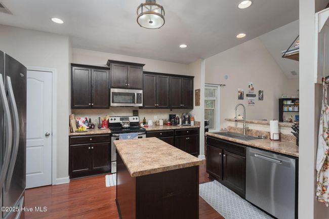 127 Katrina St, House other with 4 bedrooms, 3 bathrooms and 2 parking in Sneads Ferry NC | Image 11